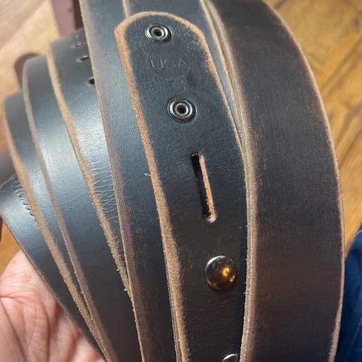 Pretty Hunter Black Leather Belts