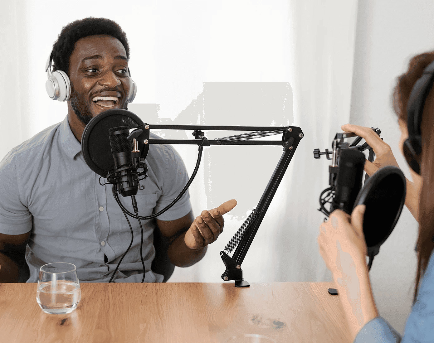The Benefits of Podcast Interviews for Promoting Your Music